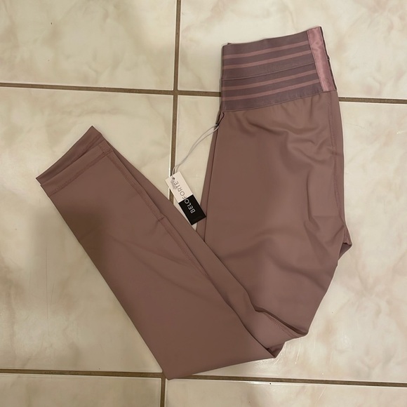 NWT Womens Jett Legging  Dusty Rose by Beloforte size M​​​​​​ - Picture 2 of 7